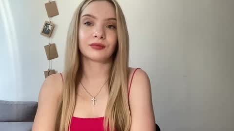 polishangel222 online show from 1, 8, 2026