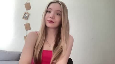 polishangel222 online show from 2, 8, 2026