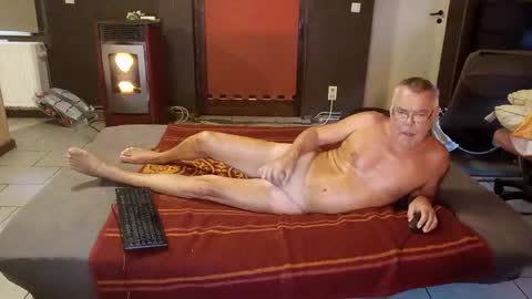 Snapshot of pollexxx66 chatting on 1, 4, 2026 Paul online show from 1, 4, 2026