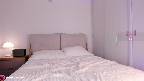 Snapshot of polly_____ chatting on 19, 9, 2025 Polly online show from 19, 9, 2025