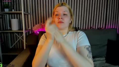 Polly online show from 11, 5, 2026