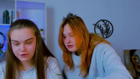 polly_cute1 online show from 20, 2, 2026