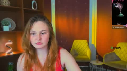 polly_cute1 online show from 7, 5, 2026