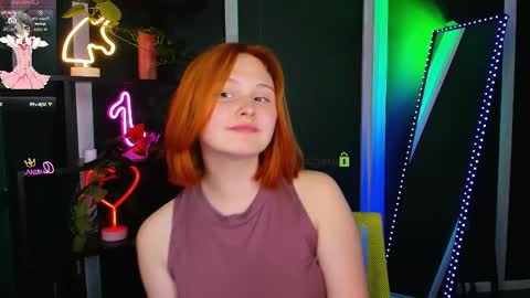 polly_cute1 online show from 15, 5, 2026