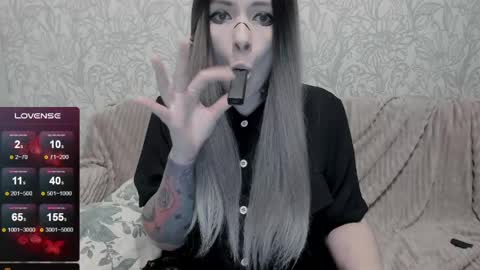 Snapshot of polly_wow chatting on 17, 4, 2026 Polly online show from 17, 4, 2026