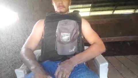 Snapshot of pollyster chatting on 26, 10, 2025 pollyster online show from 26, 10, 2025