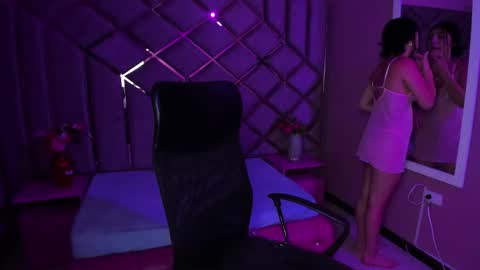 Snapshot of poly_sasha_ chatting on 27, 10, 2025 poly sasha online show from 27, 10, 2025