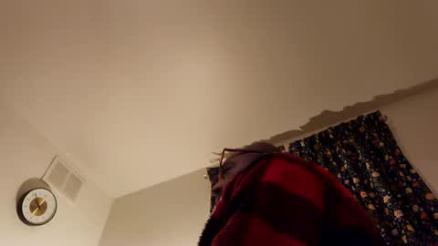 Snapshot of poobear53 chatting on 26, 12, 2024 Phil online show from 26, 12, 2024