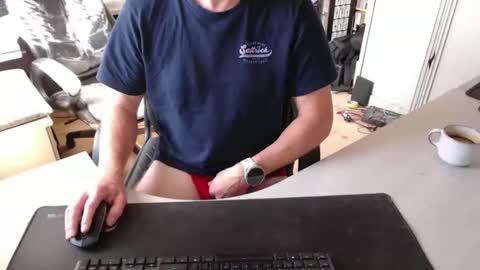 Snapshot of poodledude chatting on 27, 9, 2025 Dave online show from 27, 9, 2025