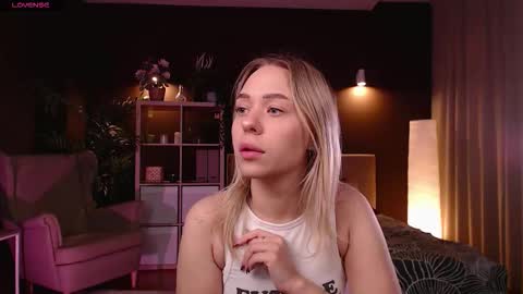 Eva online show from 15, 10, 2025