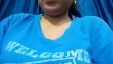 Snapshot of poojalady chatting on 9, 6, 2026 poojalady online show from 9, 6, 2026