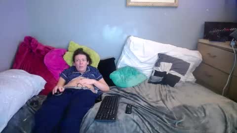 poopcap online show from 27, 12, 2024