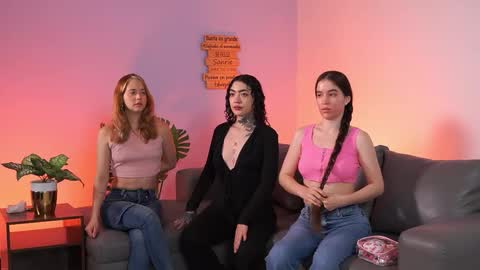 Snapshot of pophouse chatting on 12, 2, 2026 online show from 12, 2, 2026