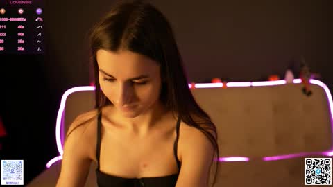 Snapshot of popityan chatting on 28, 10, 2025 Louise see you on December 1 at 2200 UTC3 online show from 28, 10, 2025