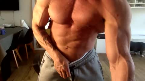 popopo0 online show from 24, 11, 2025