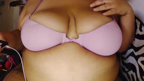 Snapshot of poppyprincess261371 chatting on 9, 10, 2025 poppyprincess261371 online show from 9, 10, 2025