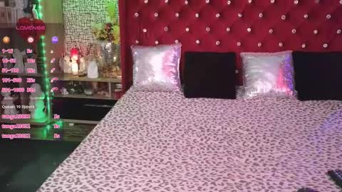 Snapshot of pornbubblebutt chatting on 16, 10, 2025 pornbubblebutt online show from 16, 10, 2025