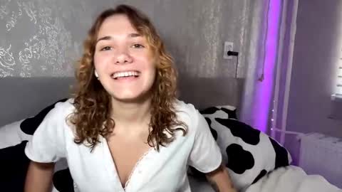 Snapshot of portiadunnuck chatting on 30, 9, 2025 Anna Vdovoch online show from 30, 9, 2025