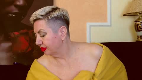 LADY POSH online show from 3, 12, 2024