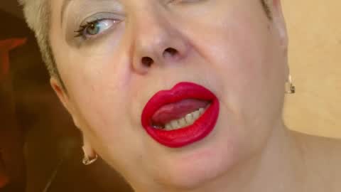 LADY POSH online show from 10, 1, 2025