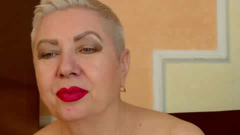 LADY POSH online show from 10, 7, 2026