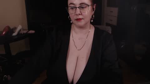 Snapshot of posh_mistress chatting on 22, 12, 2024 PoshMistres online show from 22, 12, 2024