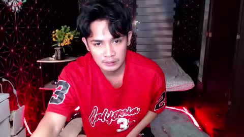 VEeeAsian online show from 14, 9, 2025