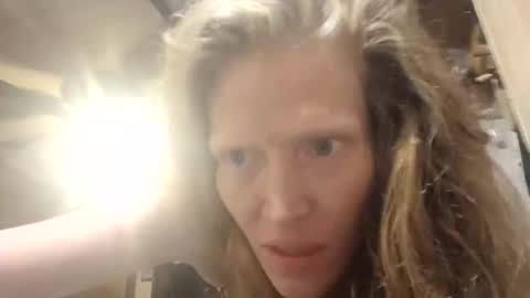 Snapshot of potsymcstoner chatting on 29, 10, 2025 potsymcstoner online show from 29, 10, 2025