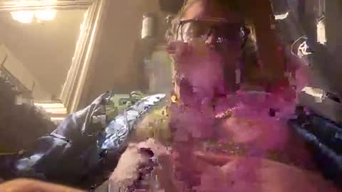Snapshot of poundsquad305 chatting on 19, 10, 2025 poundsquad305 online show from 19, 10, 2025