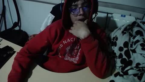 powerfulzeus2 online show from 16, 9, 2025