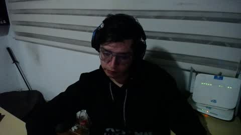 powerfulzeus2 online show from 19, 1, 2026