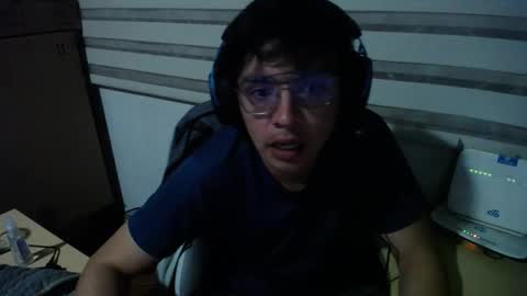 powerfulzeus2 online show from 3, 2, 2026