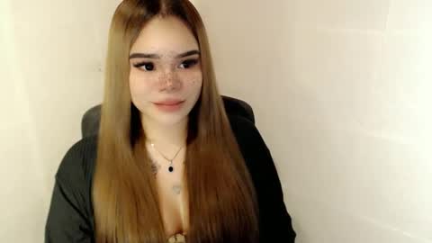 MAXXINE online show from 23, 2, 2026