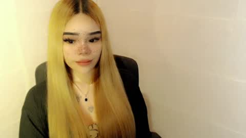 Snapshot of preciousangel69xxx chatting on 12, 7, 2026 MAXXINE online show from 12, 7, 2026