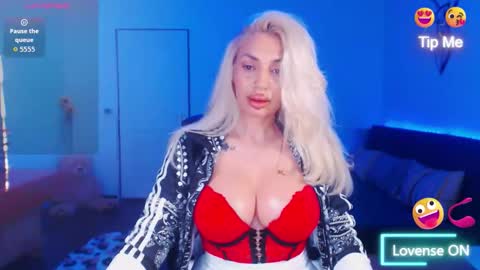 Snapshot of preggyhotmommy chatting on 2, 4, 2026 Victoria online show from 2, 4, 2026