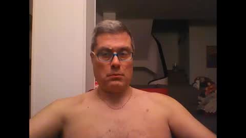 Snapshot of prendimisubito chatting on 4, 3, 2025 prendimisubito online show from 4, 3, 2025
