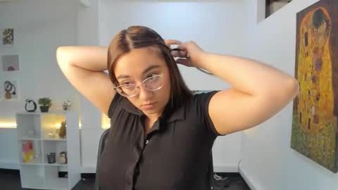 Snapshot of press_anykey chatting on 15, 1, 2026 Camila online show from 15, 1, 2026