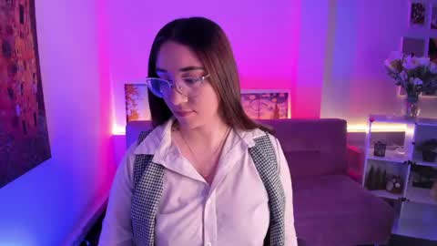 Camila  online show from 19, 5, 2026