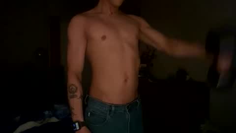 Snapshot of prestigious_top chatting on 9, 4, 2026 prestigious_top online show from 9, 4, 2026