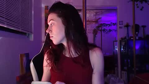 PrettiBritti online show from 10, 2, 2026