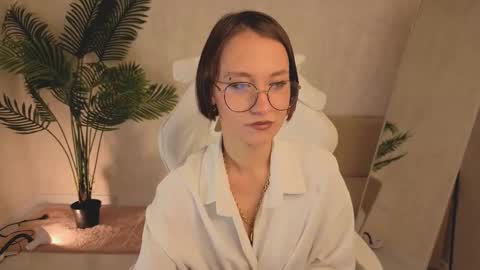 Alisa online show from 6, 11, 2025