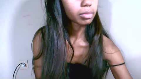 prettiethalia online show from 17, 2, 2026