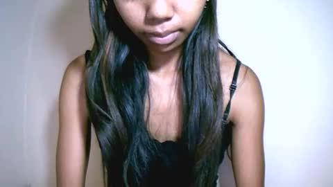 prettiethalia online show from 25, 2, 2026