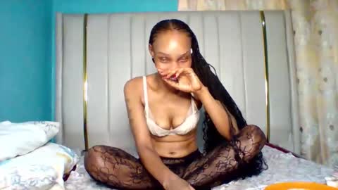 pretty253 online show from 3, 12, 2025