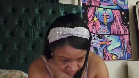 Yasmine pretty online show from 8, 1, 2025