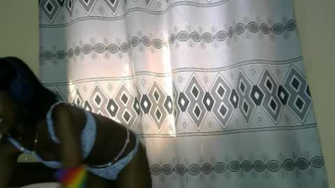 Snapshot of pretty__lisa chatting on 23, 12, 2025 pretty__lisa online show from 23, 12, 2025