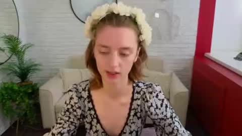 Lady vikki  online show from 12, 6, 2026