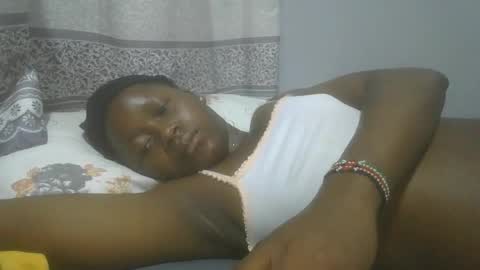 Snapshot of pretty_abella chatting on 19, 1, 2025 abella online show from 19, 1, 2025