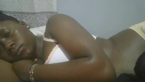 Snapshot of pretty_abella chatting on 23, 1, 2025 abella online show from 23, 1, 2025