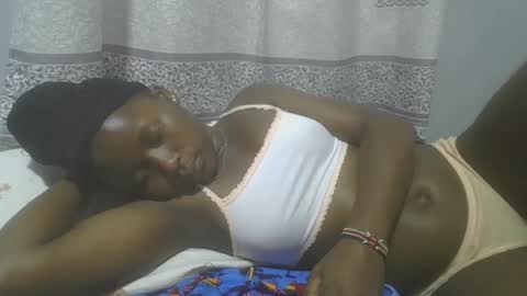 Snapshot of pretty_abella chatting on 23, 1, 2025 abella online show from 23, 1, 2025